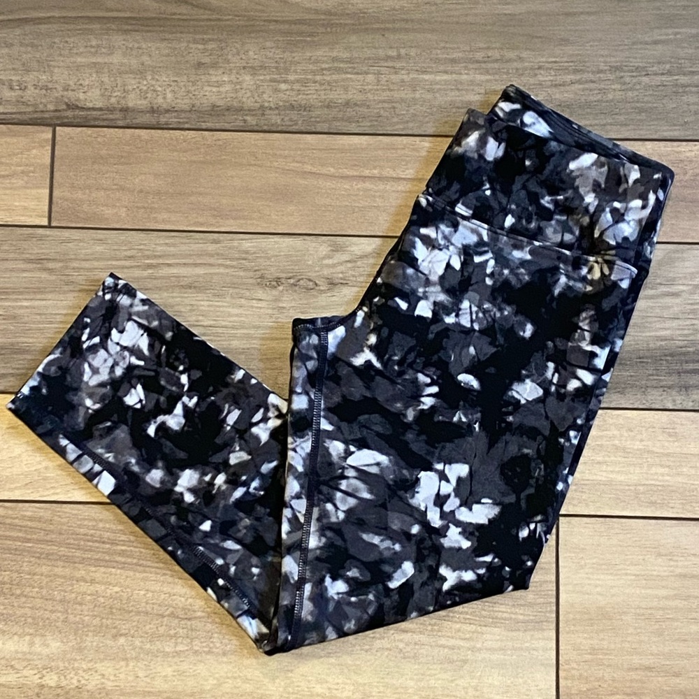 Loft Lou & gray yoga pants